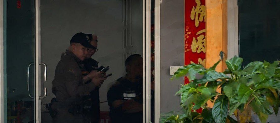 泰国新闻 #在泰国的中国人注意了 泰国春武里突查中国人公寓！ #上百中国人因住宿未申报被罚 移民局继续查非法工作